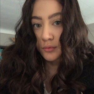 Meet your Posher, Karyssa